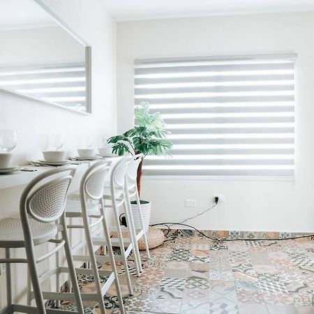 Comfy & Bright Apt @ Calle Loiza - Walk To Beach / Calle Loiza Abajo -N Apartment Сан Хуан Екстериор снимка